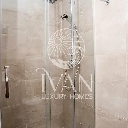 Casa Bella Vista Ivan Luxury Homes 11ªpta Sur 1ªline Apartment *