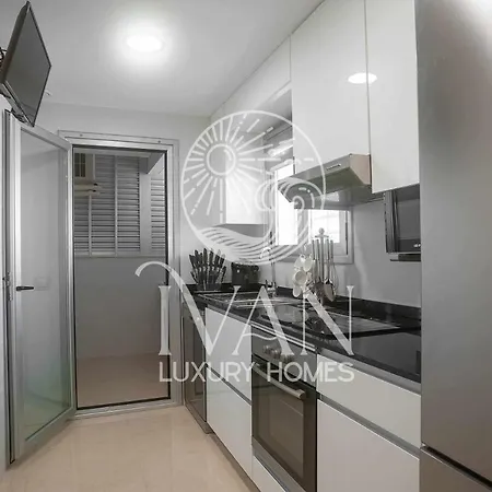 Casa Bella Vista Ivan Luxury Homes 11ªpta Sur 1ªline Apartment