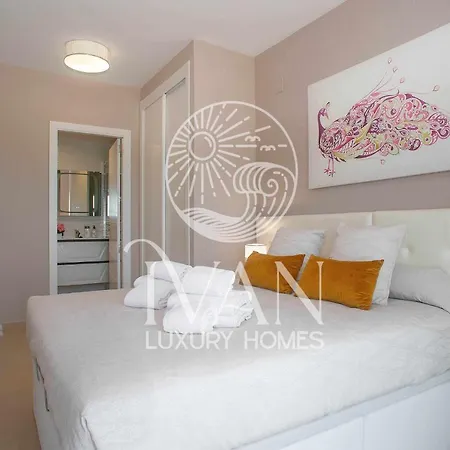 Casa Bella Vista Ivan Luxury Homes 11ªpta Sur 1ªline Apartment *